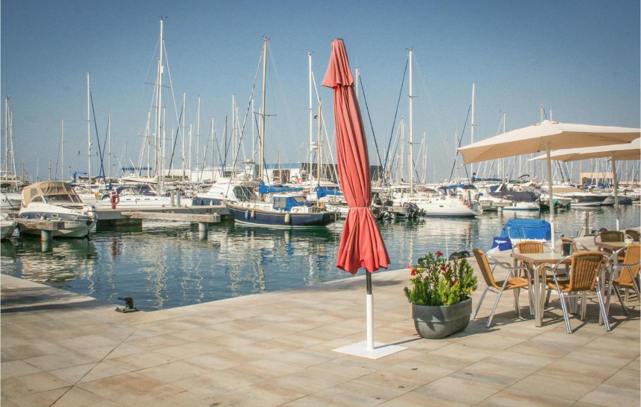 Beautiful Home In Santa Pola With Kitchen Zewnętrze zdjęcie